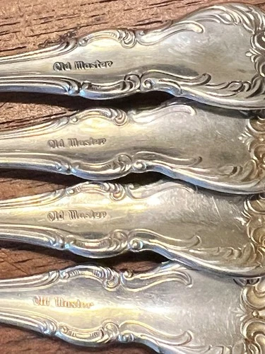 TOWLE OLD MASTER STERLING FLATWARE 4 FORKS  7 1/4" LENGTH