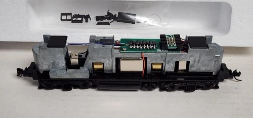 Life Like PROTO 2000 23707 HO GP9 PENNSYLVANIA DB 7001 New gears Kadee Installed - Picture 4 of 13