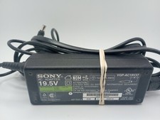 R Genuine AC Adapter Power Charger Sony VAIO VGP-AC19V35 VGP-AC19V37