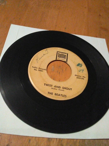 TOLLIE Vee Jay 45 / The Beatles / Twist and Shout/There's A Place 1964