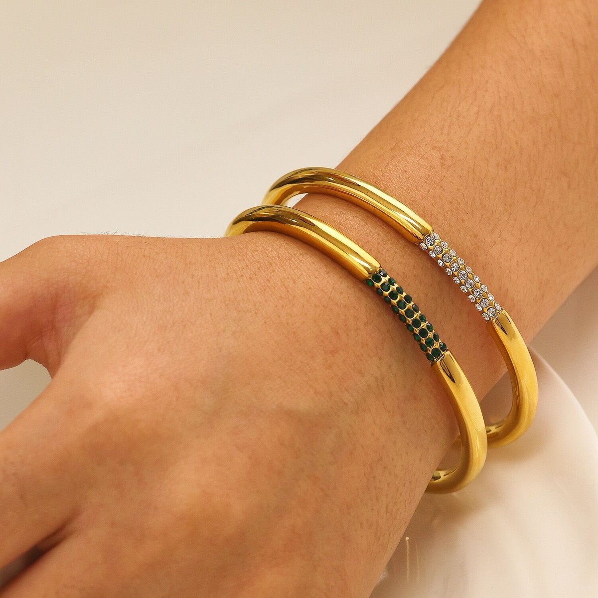 5mm Woman 18K Gold Plated Simulated Green Stone Opening Bangle Bracelet Cuff