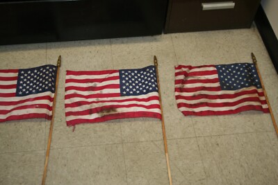 4 pieces Vintage Amercan Flags 11 x 16