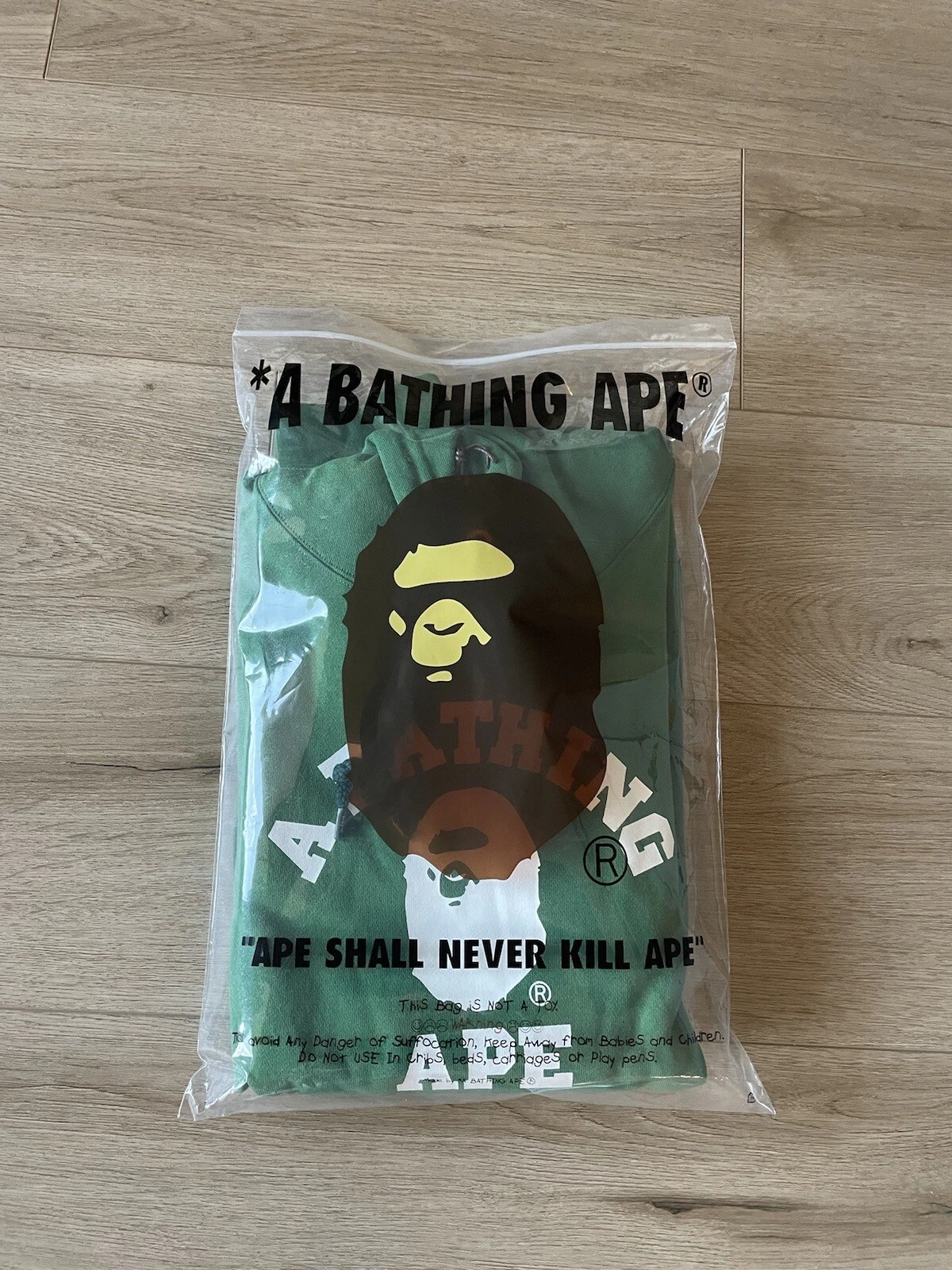 A BATHING APE (BAPE) Felpa con cappuccio A Bathing Ape College verde olivedrab taglia XXL 100% autentica