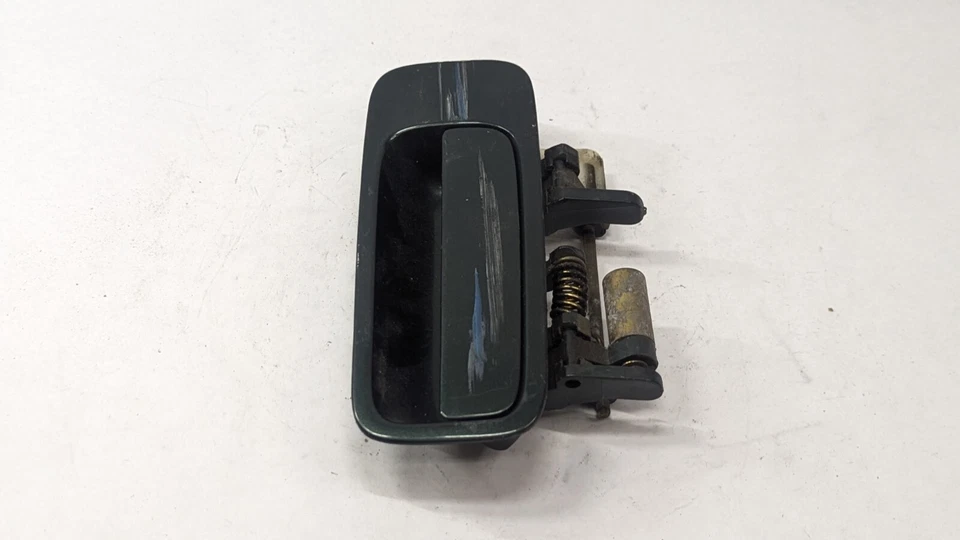 Manija de puerta exterior trasera derecha Toyota Camry 1997-2001 OEM 69230-AA010 Foto 4 de 4