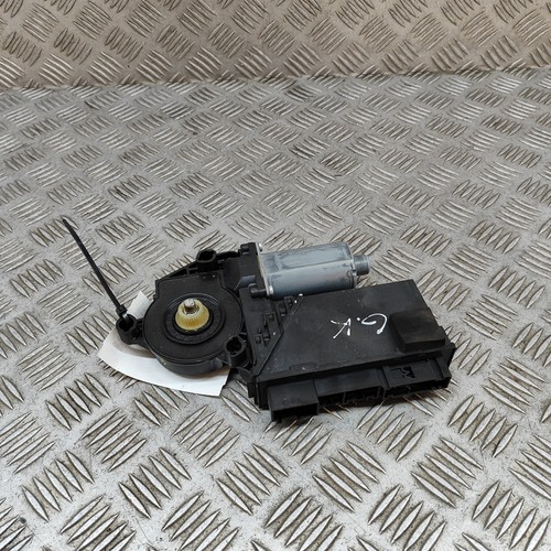 VOLKSWAGEN TOUAREG 7L Fensterhebermotor hinten links 3D0959795E 2008