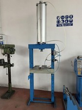 PRESSA PNUEMATICA 10BAR DA OFFICINA USATA