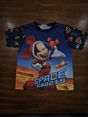 Disney Mickey Mouse Space Cadets Kid's 2 Piece Long Sleeve & Pant Pajama Set 4T - Picture 2 of 8