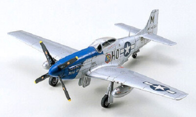 Tamiya 1:72 P51D Mustang Plastic Model Kit 60749