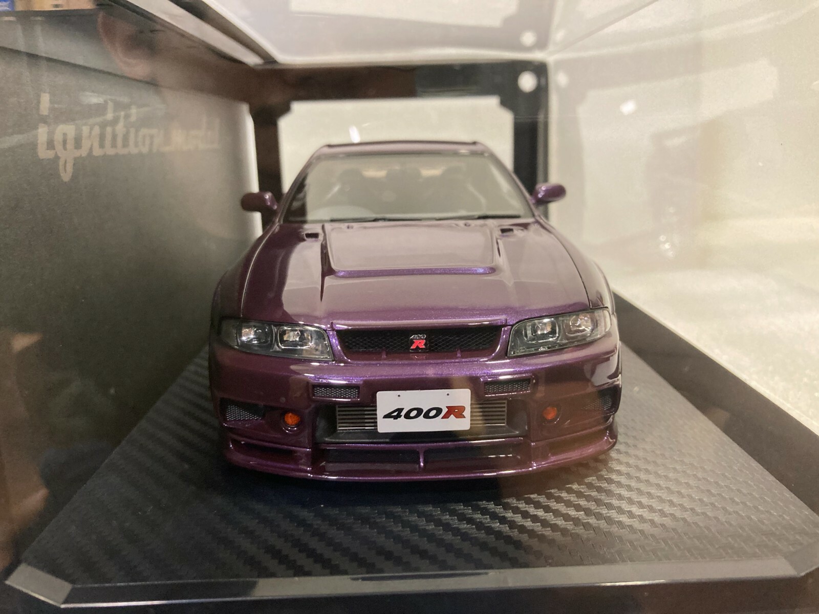ignition model 1/18 日産 スカイライン GT-R (R33) V-spec 黒 ignition model 1/18 日産 スカイライン GT-R (R33) V-spec 黒