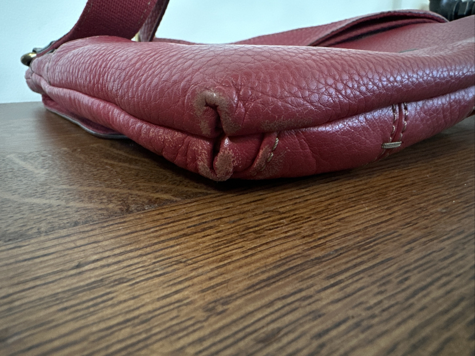 FOSSIL MORGAN RED LEATHER MUTI-FUNCTION CROSSBODY… - image 13