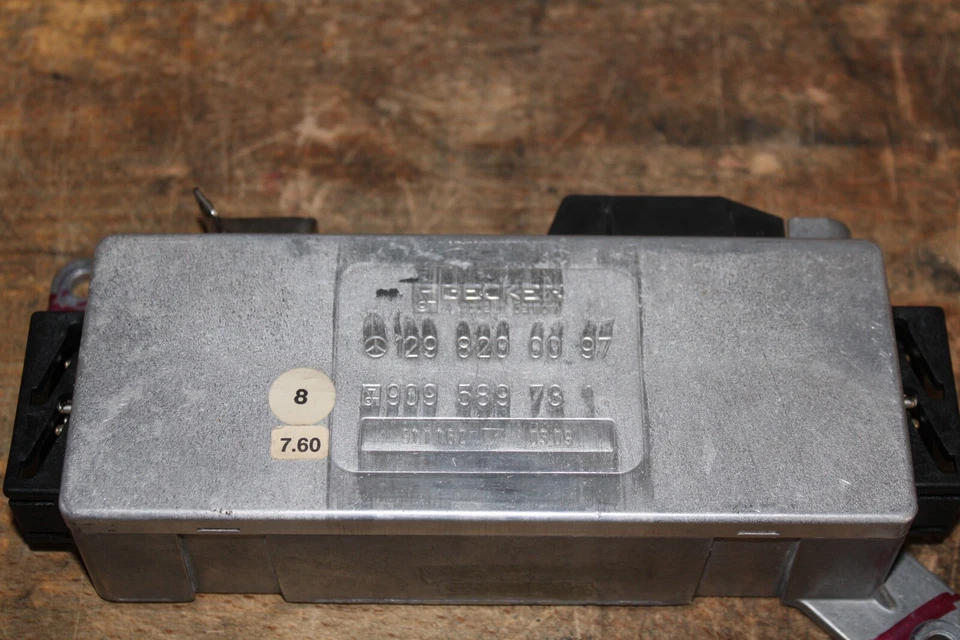 1990-1993 Mercedes 300SL 500SL 600SL Convertible Top Control Module 1298200097 - Изображение 4 из 4