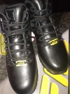 fila men's steel toe shoes