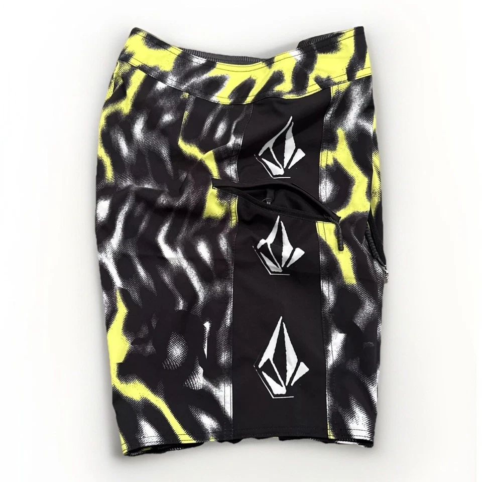 Volcom Board Shorts Mens Size 30 Mod-Tech Lido Iconic Swimwear Blazing Yellow - Image 3 of 4