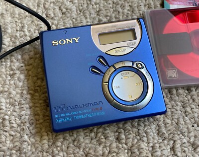 Sony MD Minidisc Player Recorder MZ-NF610 W/ AM FM Radio Bundle