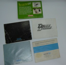 Rad Racer, Super Jeopardy, b&eacute;isbol, doble regate, f&uacute;tbol NES con manuales