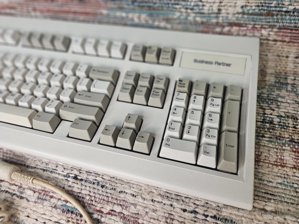 Panasonic Wired 104-key Enhanced Keyboard AT-style port Clicky Mechanical - Image 4 of 4