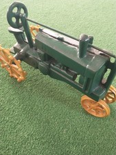 John Deere Vintage" Classic" Tractor Cast Iron - EUC.