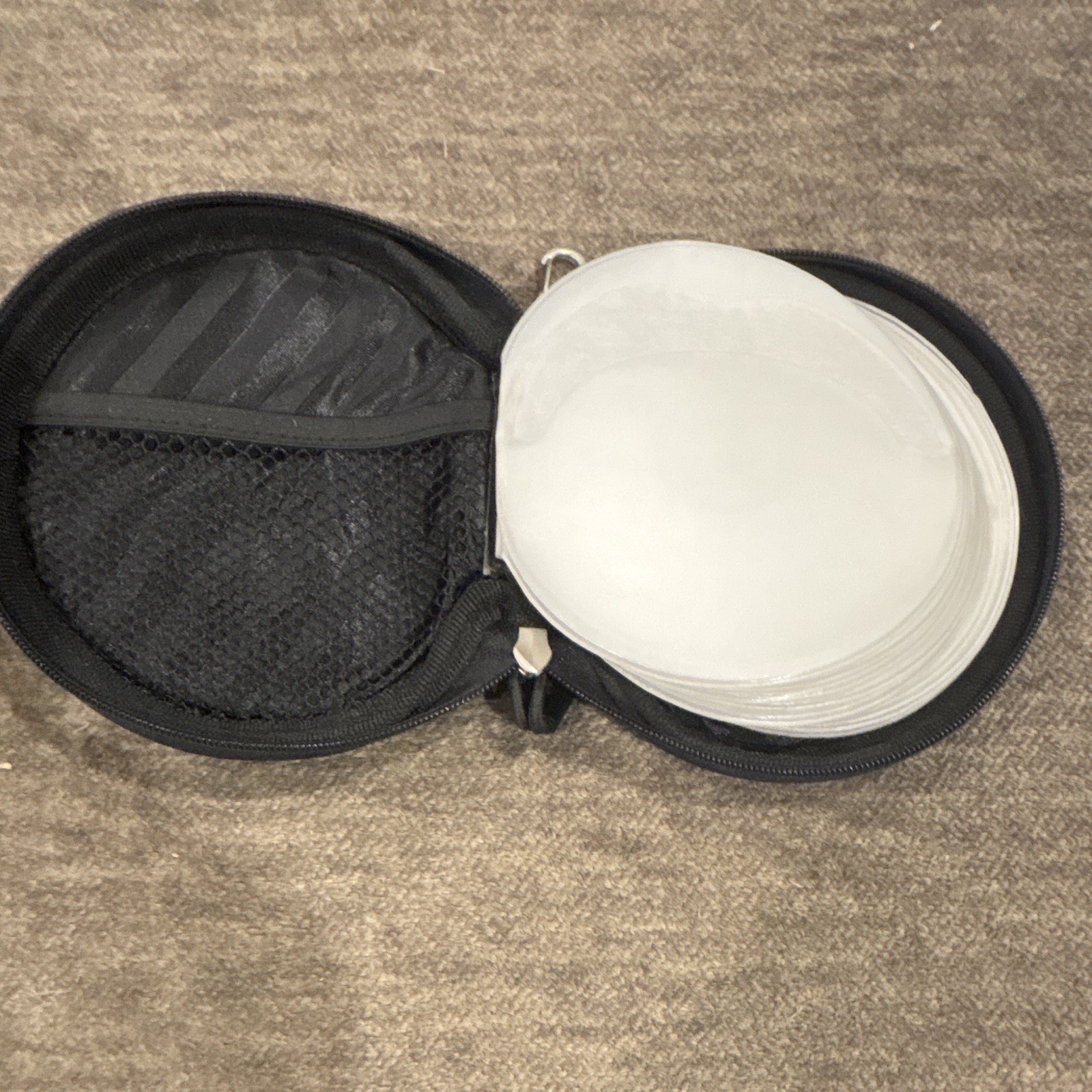 Orginal Xbox Collection Disc Microsoft Xbox Disc Organizer Original Accessory 24 Disc Carrying Case ...
