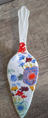 The Pioneer Woman - Spring Floral Stoneware Pie Cake Server - Celia - Excellent