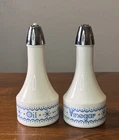 Vintage Gemco Oil & Vinegar Cruet Blue Hanging Snowflake Garland Corelle Pyrex