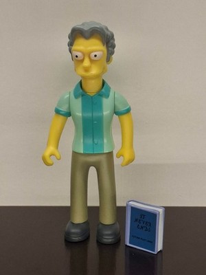 Simpsons WOS Action Figure Moe Szyslak Playmates World of Springfield Loose