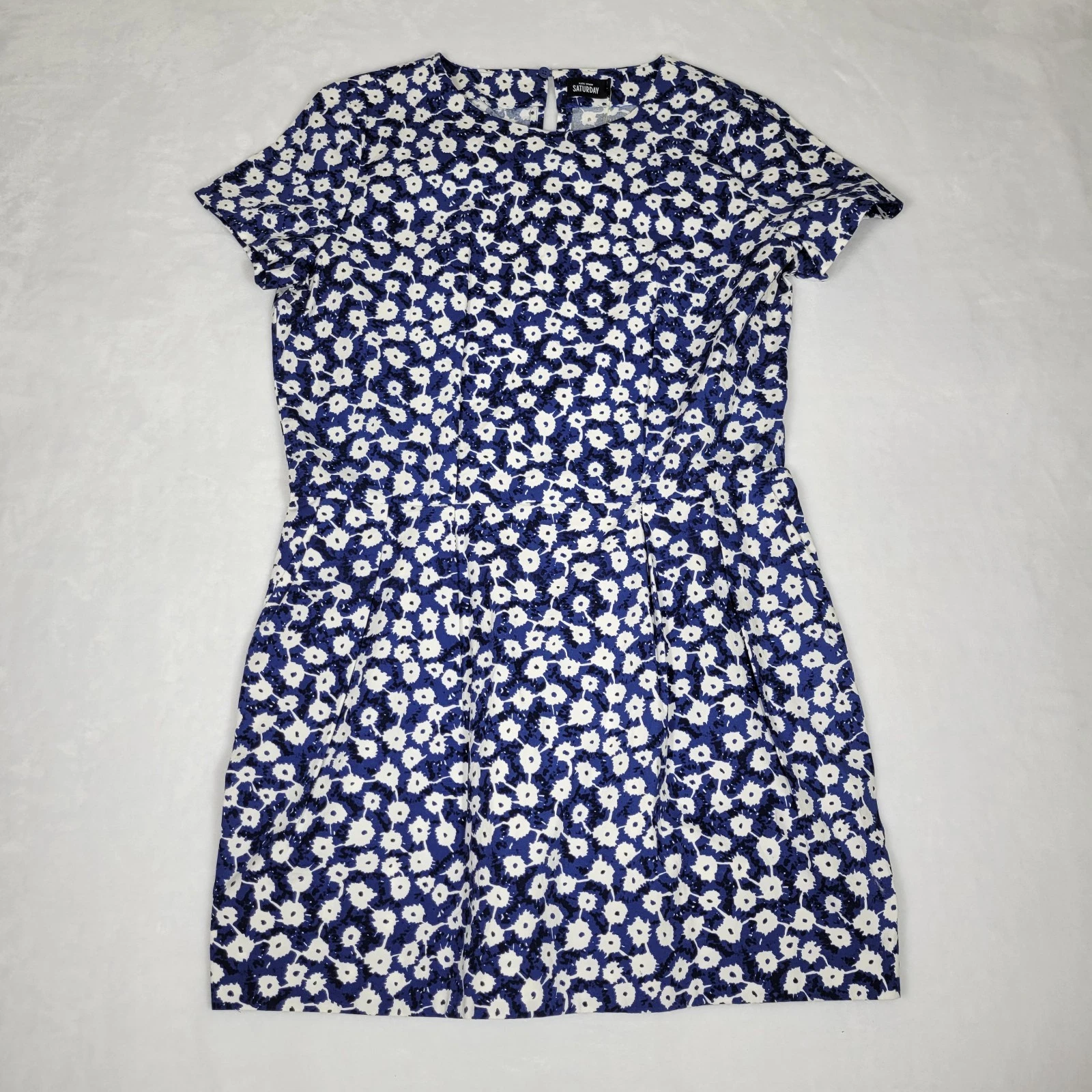 Mini Abito Kate Spade Saturday Nuovo con etichette Blu Floreale Pieghettato Grandi Tasche Viaggio Vaca