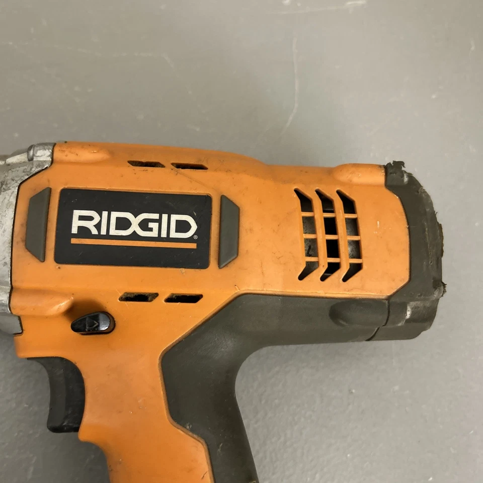 Taladro percutor inalámbrico con batería RIDGID 24V 2 velocidades - Solo taladro Foto 3 de 4
