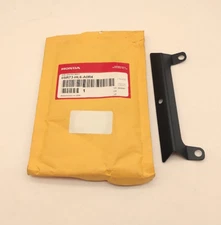 2016-2024 Honda Pioneer 1000 OEM Windshield Center Bracket 0SR73-HL6-A0R4