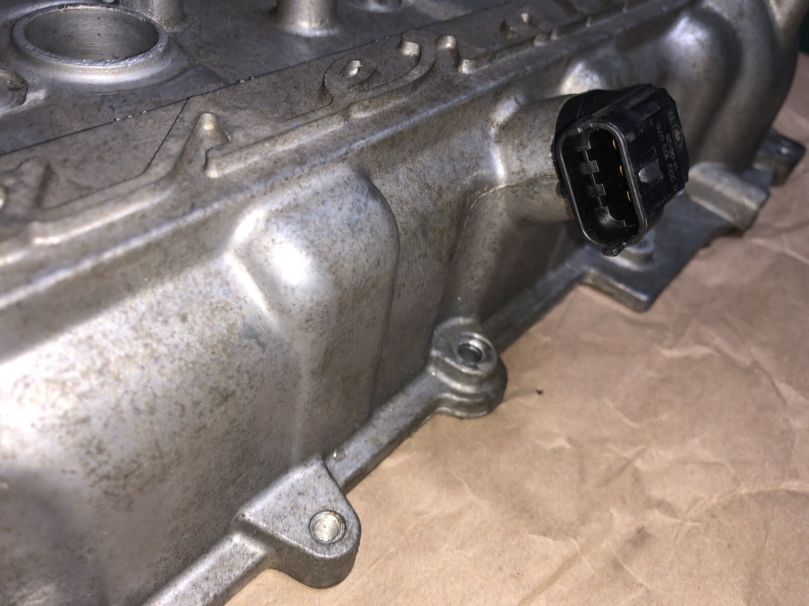 2014-2017 MASERATI GHIBLI SQ4 3.0L TWIN TURBO ENGINE RIGHT SIDE VALVE COVER OEM