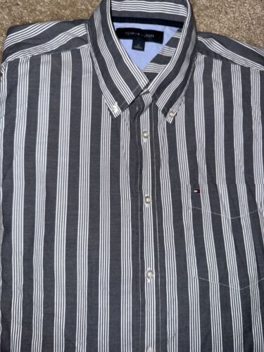 Mens Tommy Hilfiger Long Sleeve Striped Button Up Shirt Size Medium - EUC