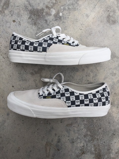 vans authentic limited