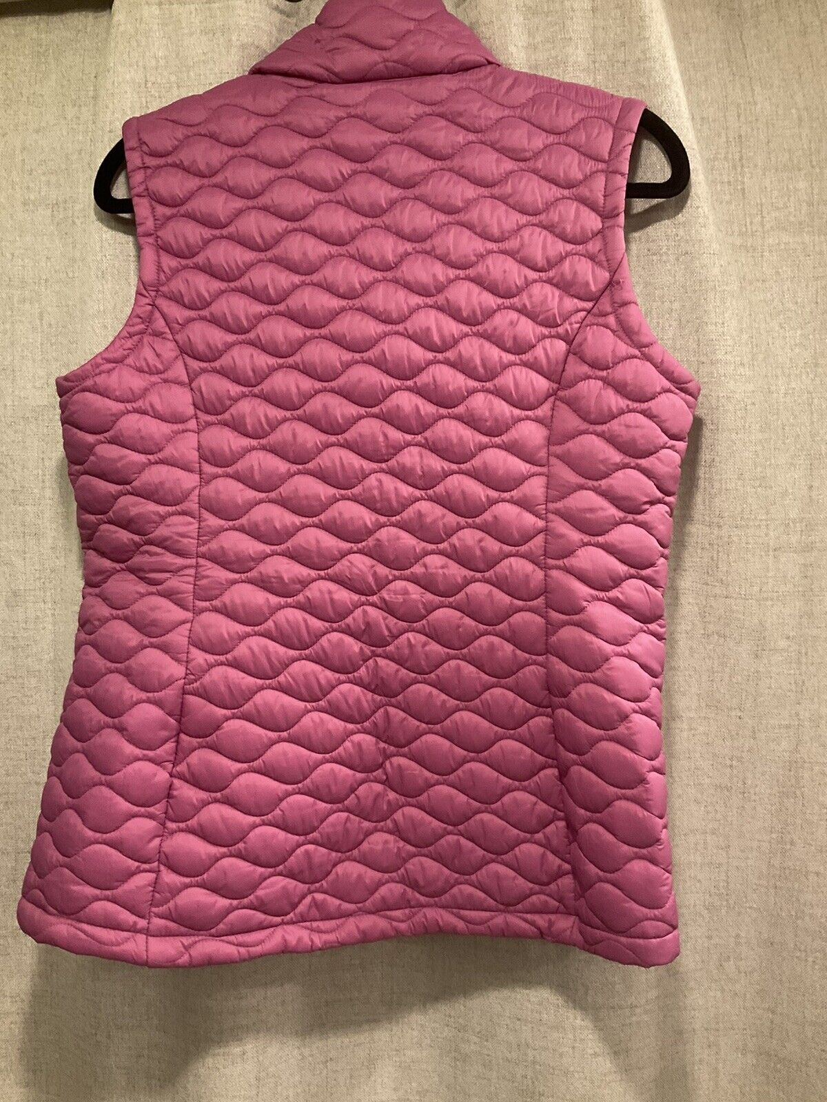 Womens Free Country Pink Puffer Vest Size Medium - image 4