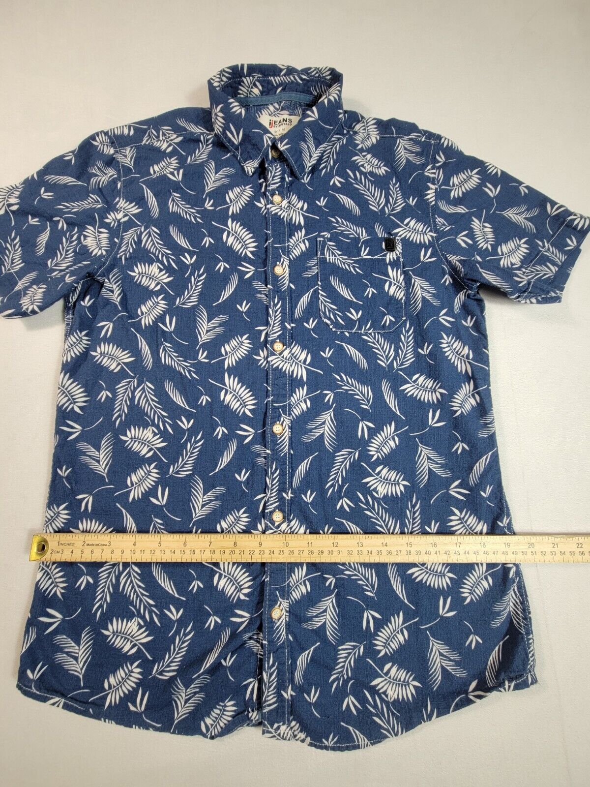 Picture 4 of 6