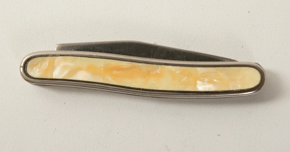 Advertising Pocket Knife (B1C-13) Johnsons Mentor (JSF6) Salnia Asaria Colonial - Image 2 of 4