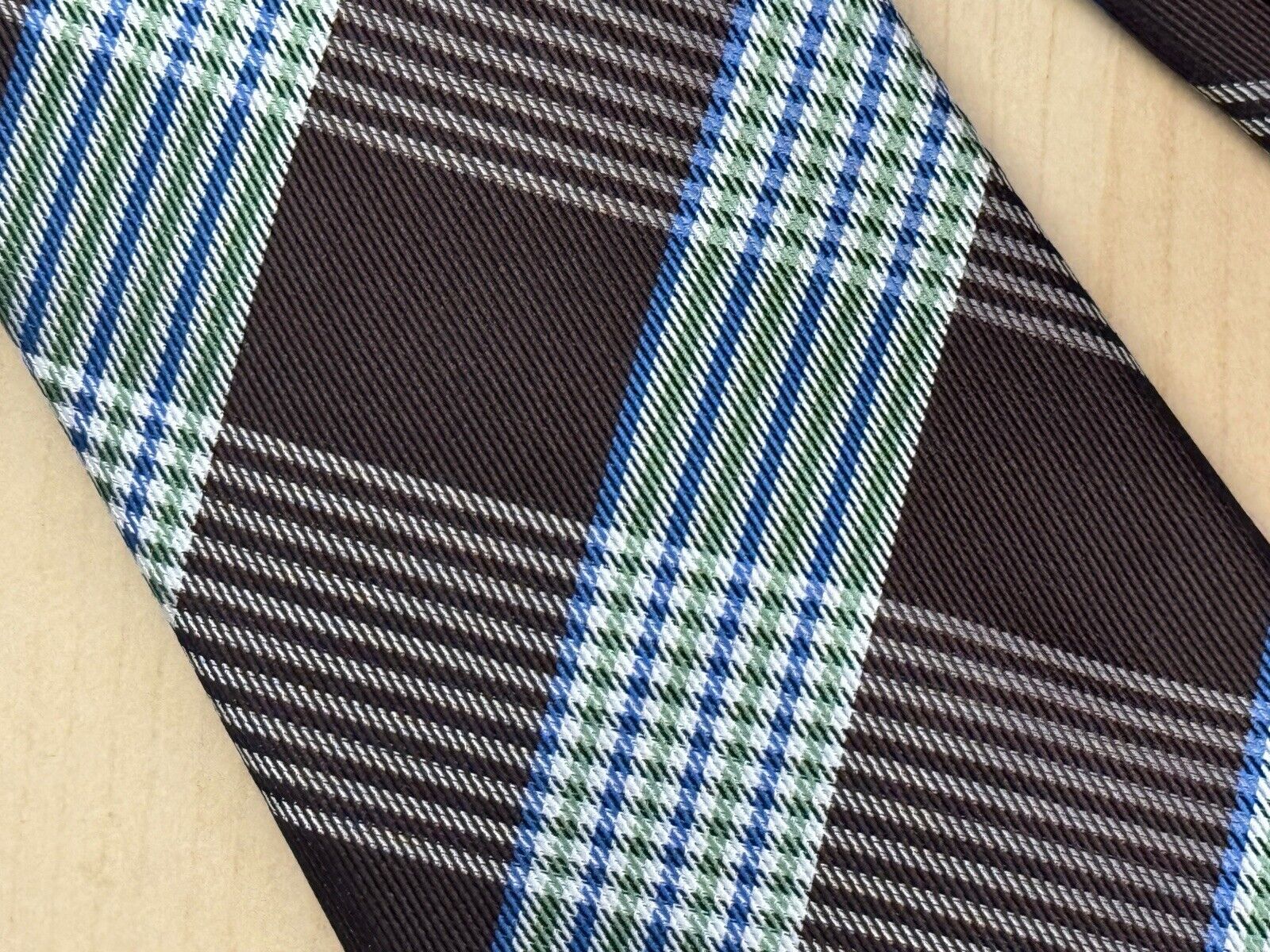 Picture 4 of 10