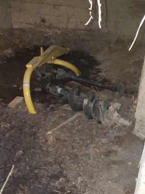 I Have A 3 Point Post Hole 12 Inch Auger, An Old Manure Spreader, 2 Brush Hogs
