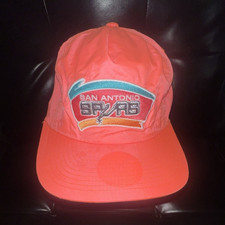 Mitchell & Ness San Antonio Spurs Pink NBA Basketball Snapback Cap One Size