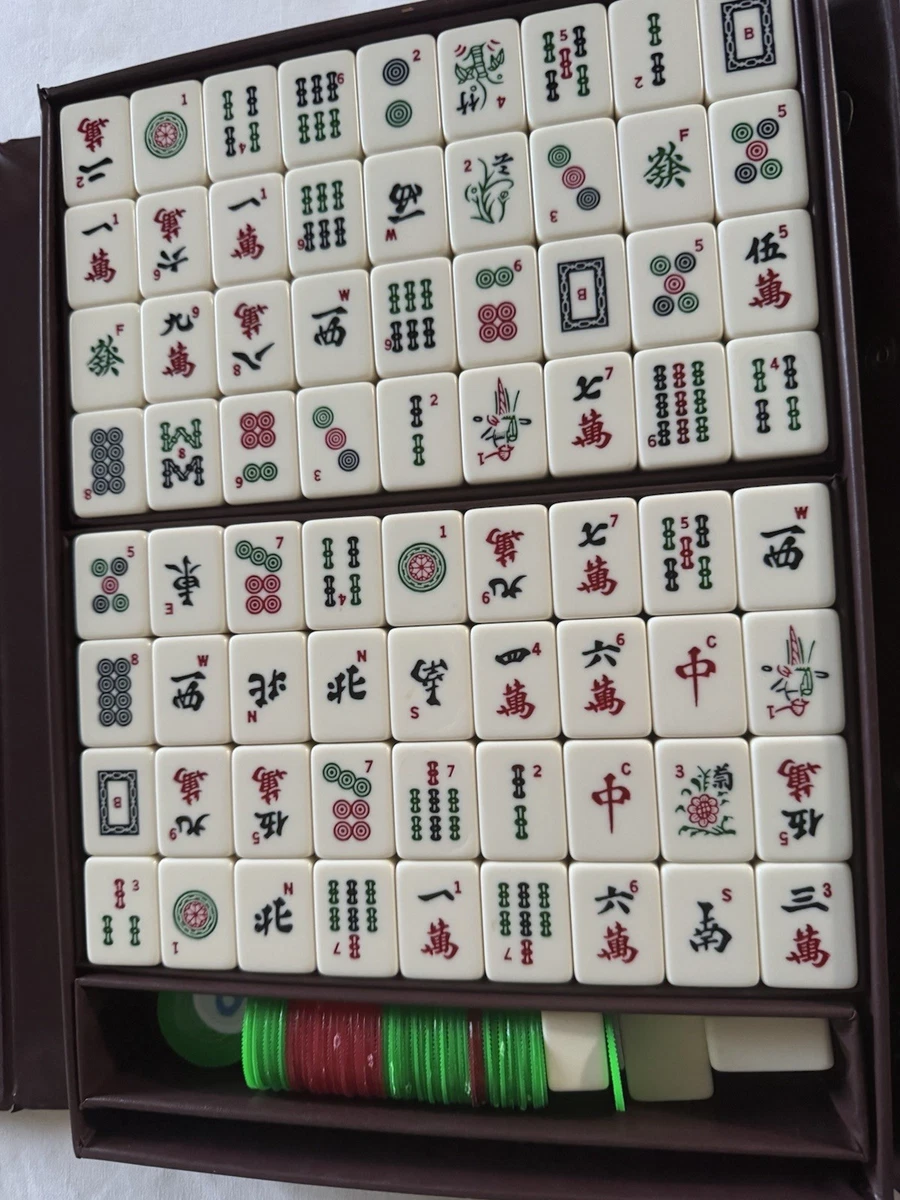 Mahjong D'occasion Avec 4 Jetons Des 4 Vents (chinois/français) - Bois - Bon état