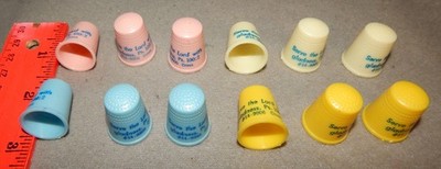 Vintage Lot of 12 Plastic Thimbles w/ Psalm 100:2 (about 7/8'' x 3/4'') new