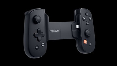 Backbone One Mobile Gaming Controller for iPhone Lightning, Black, New