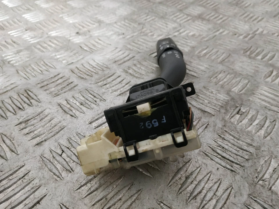 MAZDA 6 Sedán GG 2005 Perilla De Interruptor De Giro 17A089B 17D254 - Imagen 4 de 4