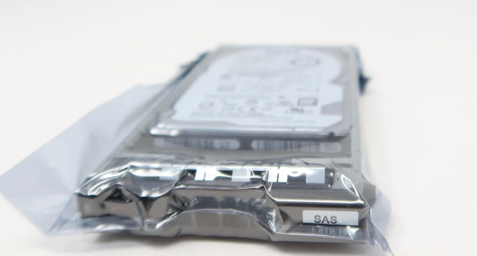 Dell 1.8TB 6G 10K 2.5" SAS SFF RF9T8 HUC101818CS4204 Hard Drive - Image 2 of 2