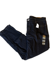 NEW NWT Levi  s 711 Skinny Jeans Dark Wash Stretch Women  s Size 24