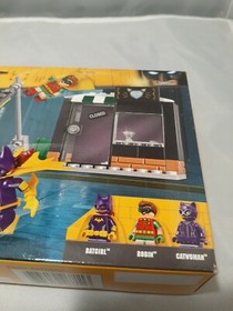 New! LEGO 70902 Batman Movie Catwoman Catcycle Chase Motorcycle 139 Pieces