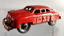 RARE VINTAGE 1940'S DARK RED TIN FRICTION 4" SEDAN CAR MADE IN OCCUPIED JAPAN