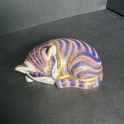 Royal Crown Derby Imari Sleeping Kitten Briefbeschwerer - LXI