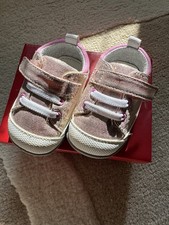 See Kai Run Toddler Girl Pink Iridescent Shoes. Size 3.5 Brand New