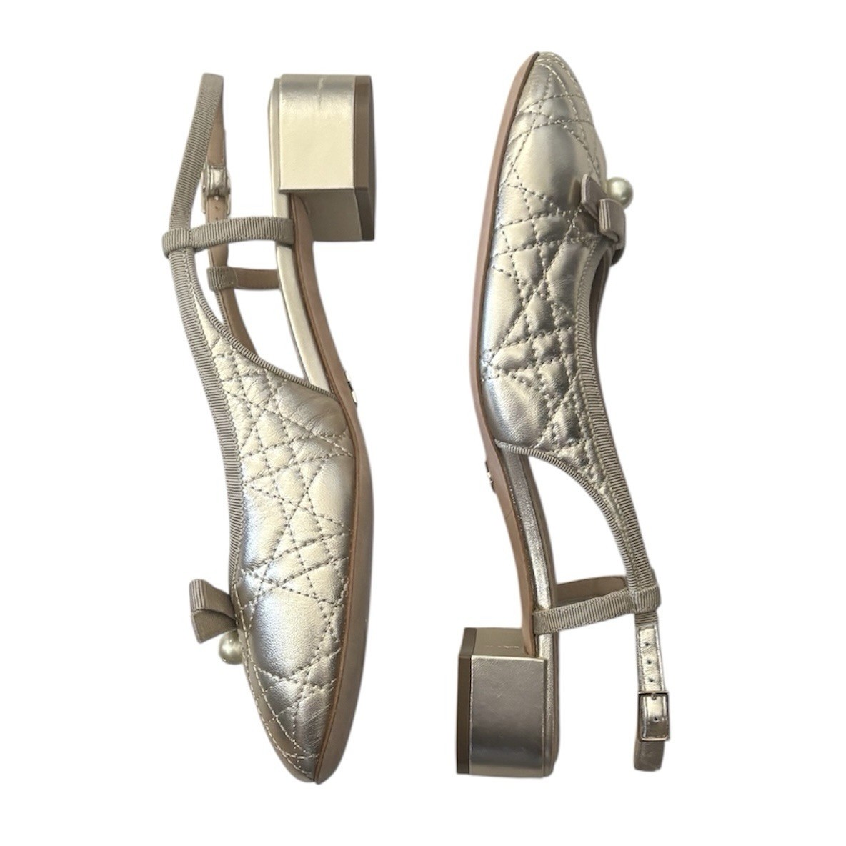 Christian Dior ベージュ パール装飾 ミュールsale Christian Dior ベージュ パール装飾 ミュールsale Christian