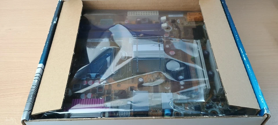 Intel Desktop Board DG41WV Motherboard Socket 775 System Board - Image 2 of 4