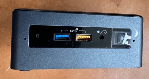 Intel NUC8i5BEH NUC Core i5 16GB RAM 250GB SSD Mini PC TB3 Win11 Thunderbolt 3 - Picture 4 of 13